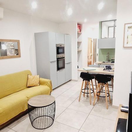 Appartement Plein De Charme - Ajaccio Hyper Centre ภายนอก รูปภาพ